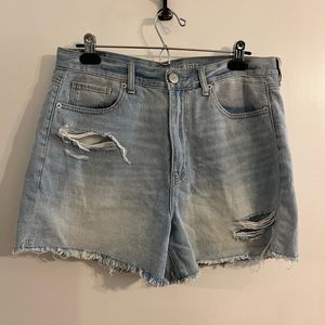 American eagle mom shorts